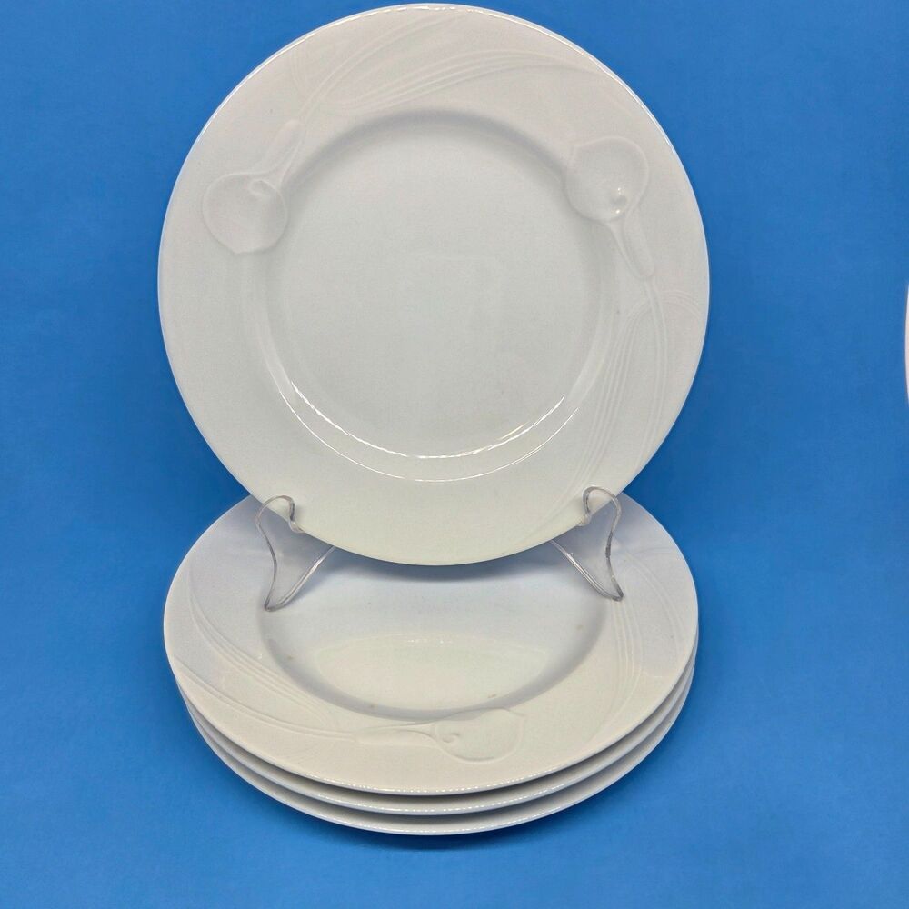 Mikasa Classic Flair Calla Lily Set Of 4 White 8" Salad Plates GUC Japan